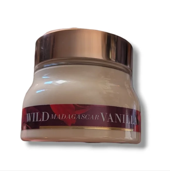 BATH & BODY WORKS Wild Madagascar Vanilla Soufflé & Whipped Shimmer Butter - Picture 4 of 6